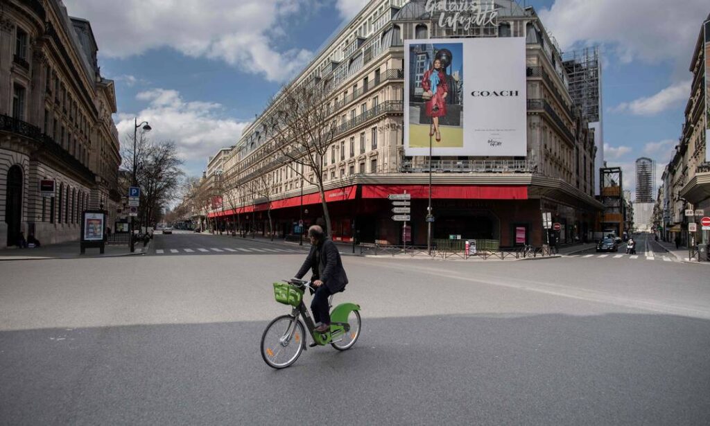 إغلاق في باريس