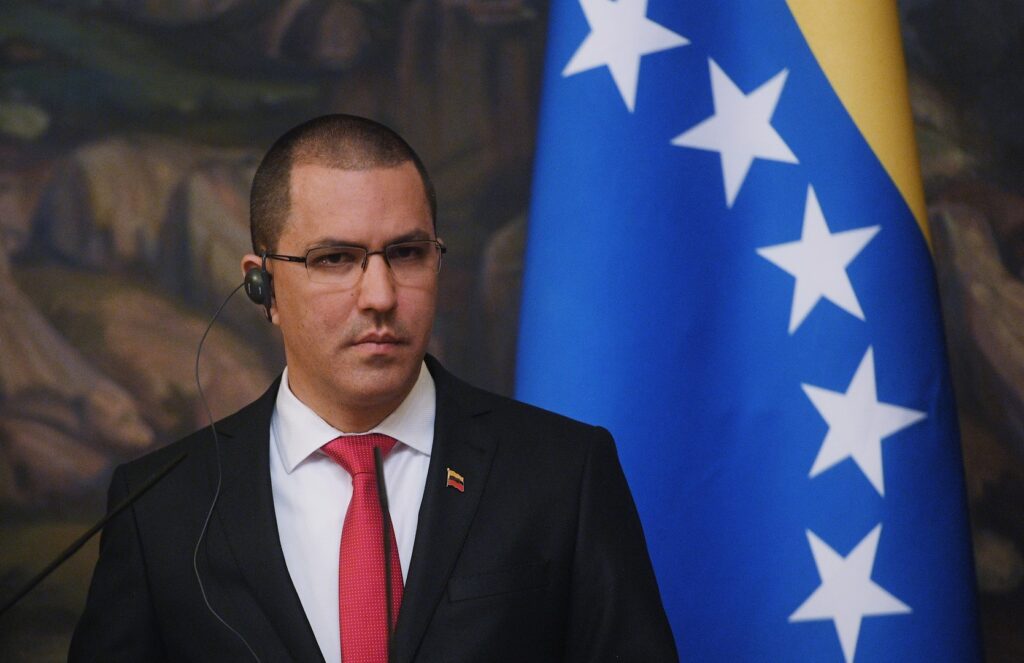 فنزويلا: سنفوز بالماراثون ضد العقوبات الأمريكية