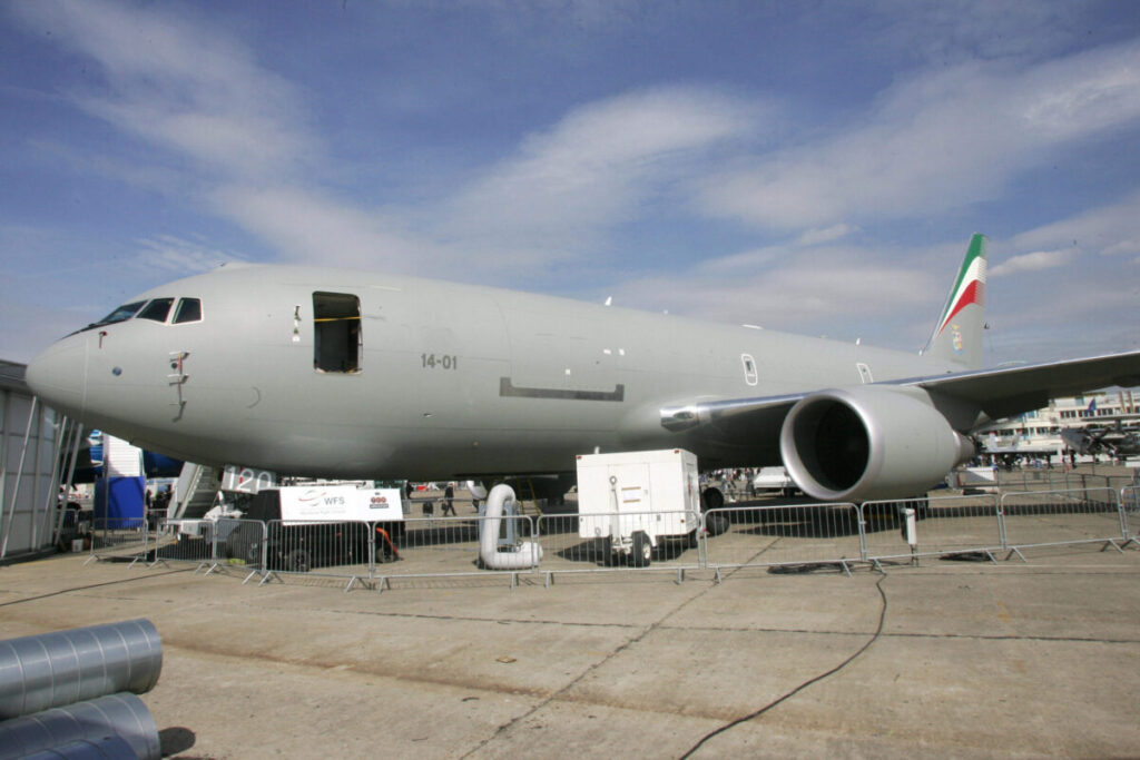 طائرة تابعة للقوات الجوية الإيطالية