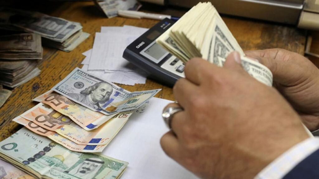 عملات أجنبية وسعودية