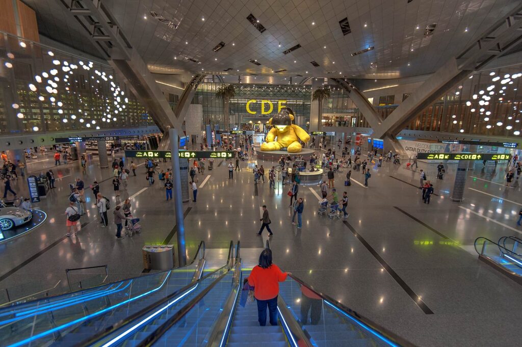مطار حمد الدولي