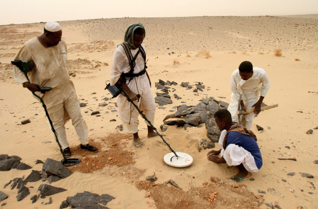 البحث عن الذهب في السودان