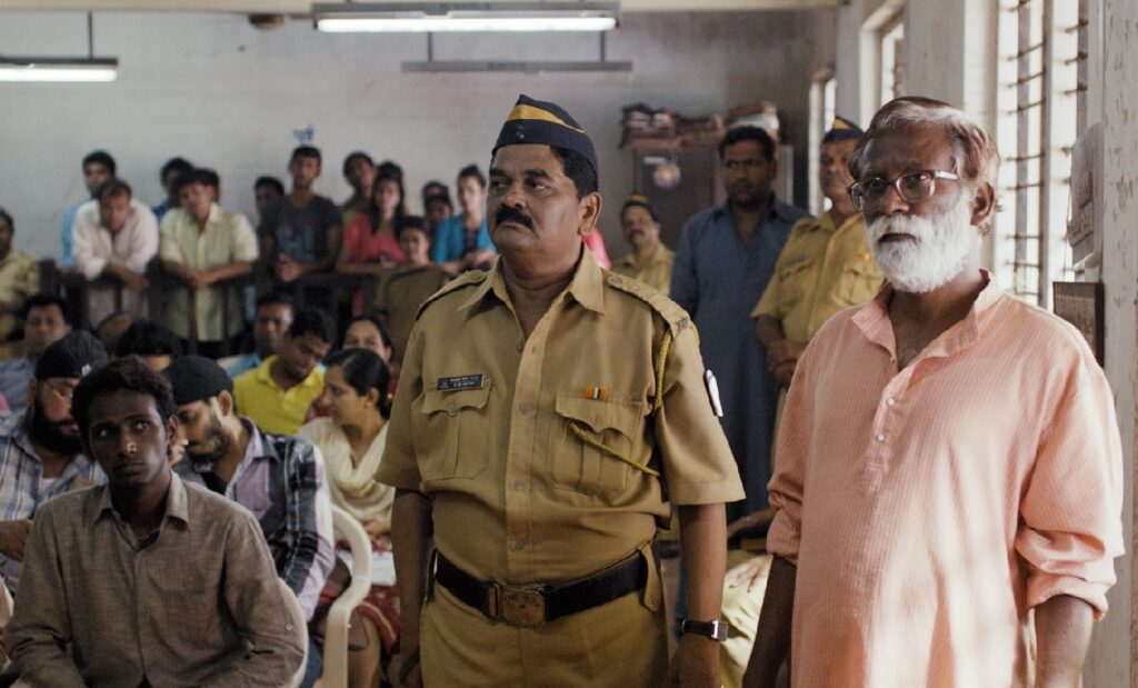 محكمة هندية تحقق في استخدام الحكومة برامج تجسس إسرائيلية