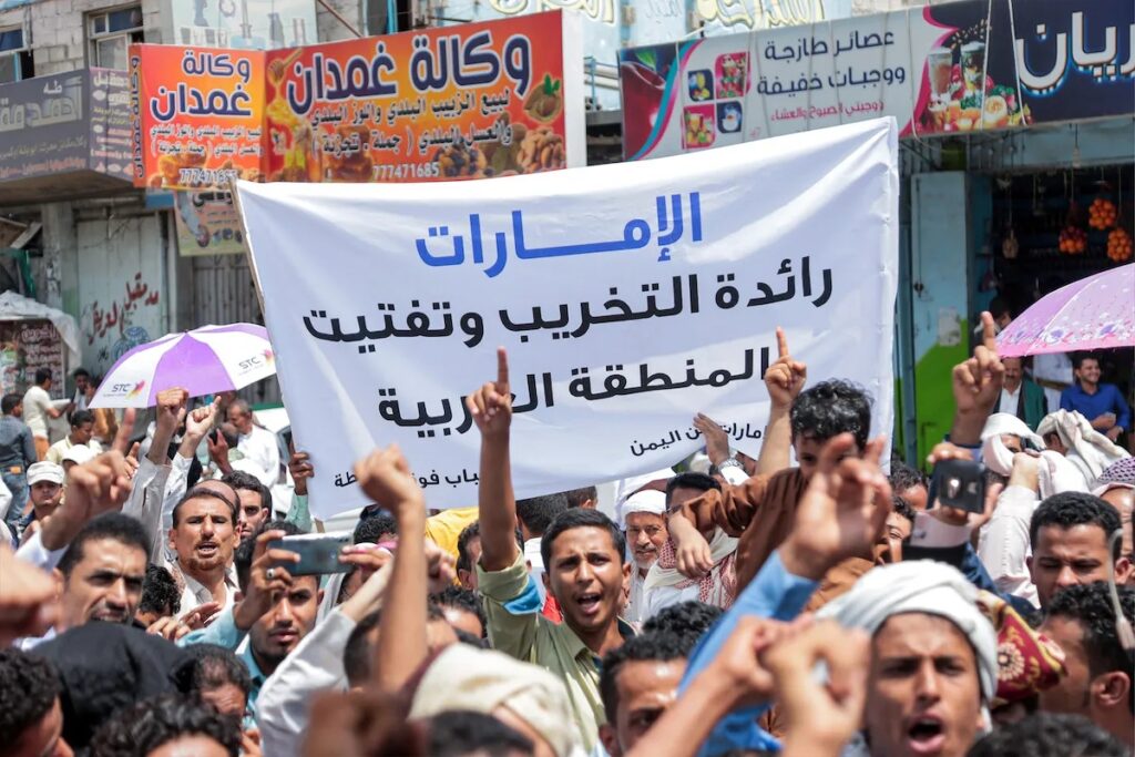 لم يتمكن بن زايد من حضور الحفل الذي نُظم له في نيويورك
